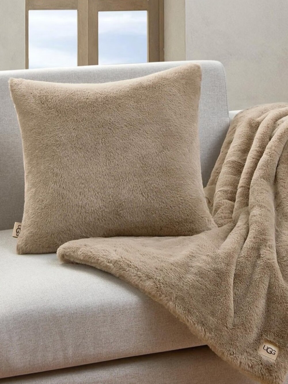 UGG Lanai Luxury Decorative Throw Pillow- Bluff